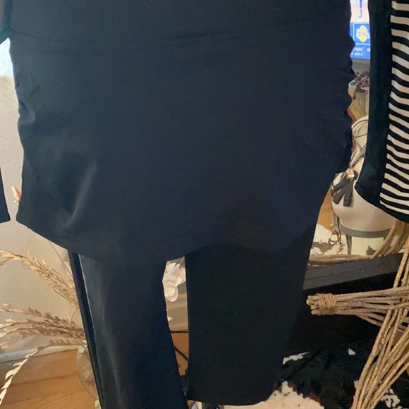 🌞🌞Skirt Capri swim pants upf50+ - Picture 4 of 5